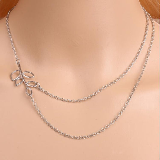 Elegant Leaf Clavicle Necklace