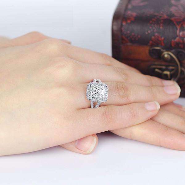 Feshionn IOBI Rings Empress 3CT Emerald Cut Halo Split Shank IOBI Cultured Diamond Ring