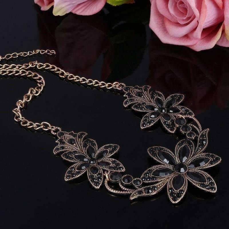 Garden Party Vintage Crystal Flower Necklace for Women