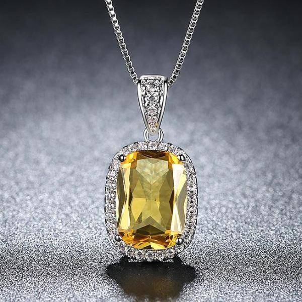 Golden Glow Austrian Crystal Halo Gold Plated Necklace