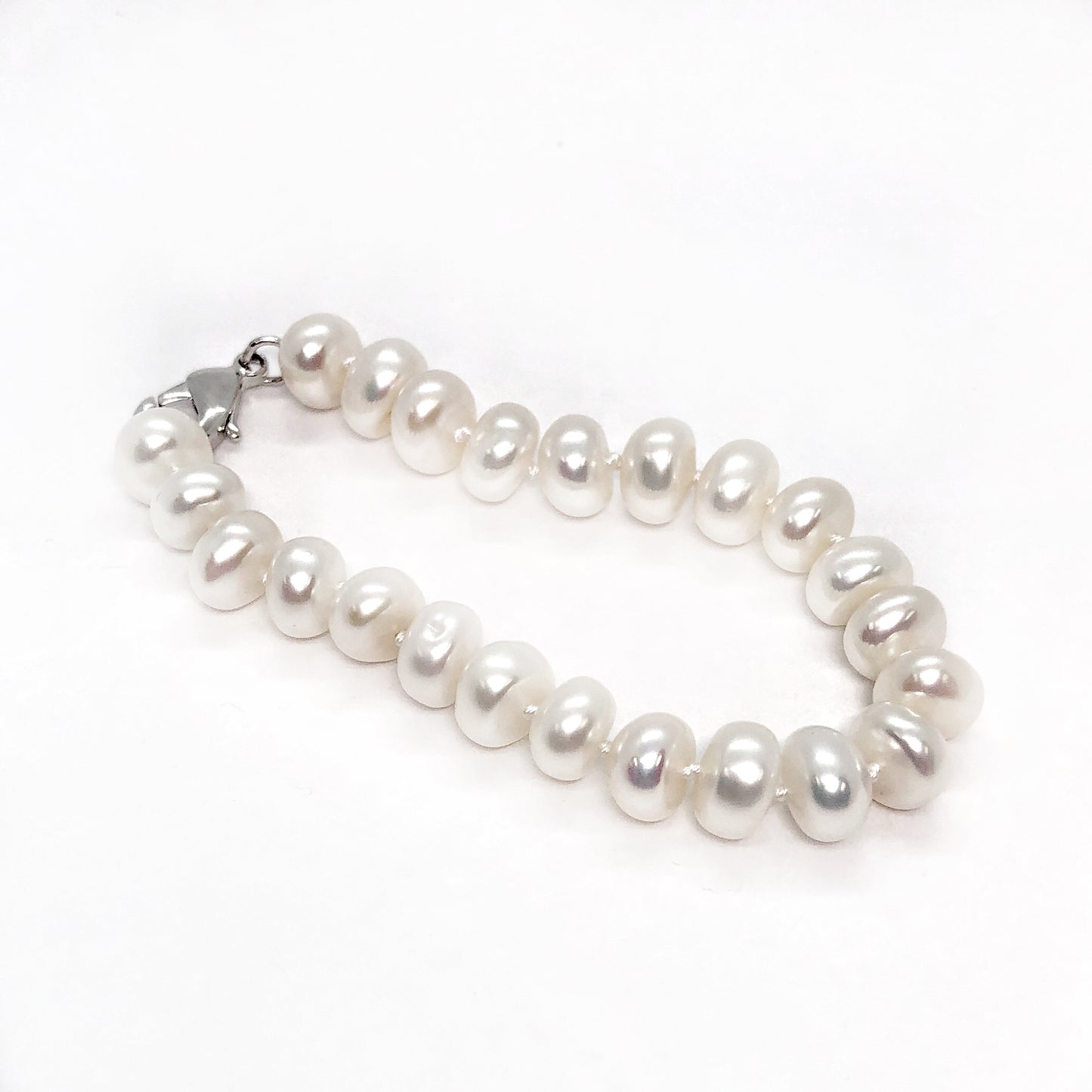 White Genuine Freshwater Button Pearl Bracelet