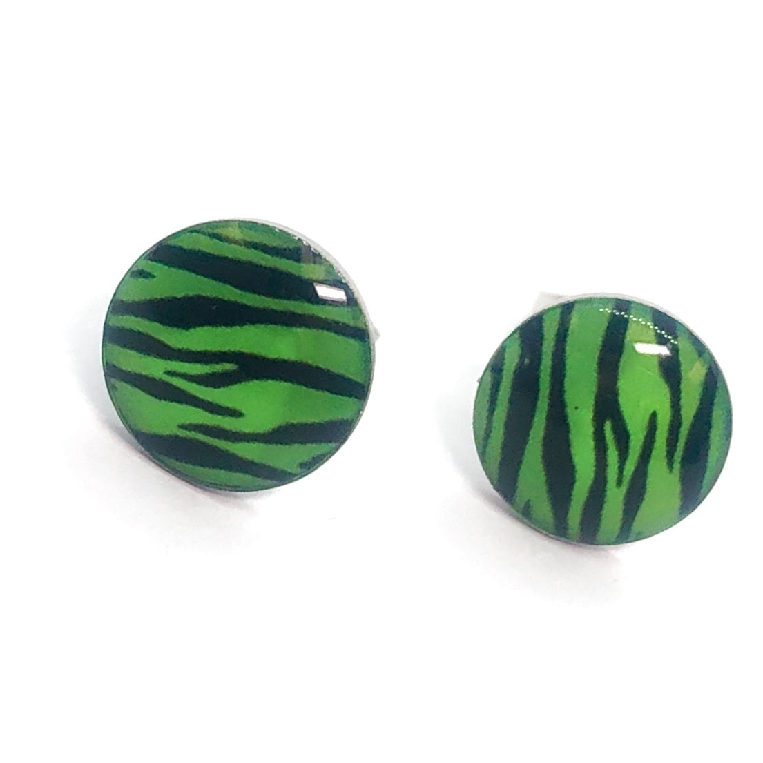 feshionn-iobi-stainless-steel-green-tiger-striped-enamel-button-stud-earrings