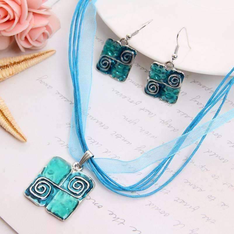 Glossy Enamel Squares Necklace and Earrings Set - In Two Colors