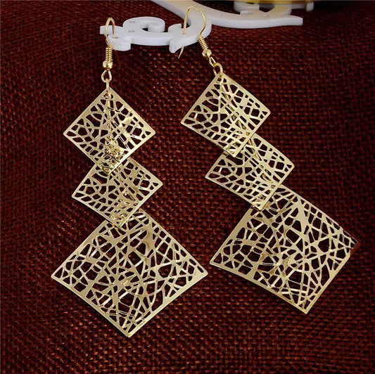 Dangling Mesh Square Earrings in Gold or Silver