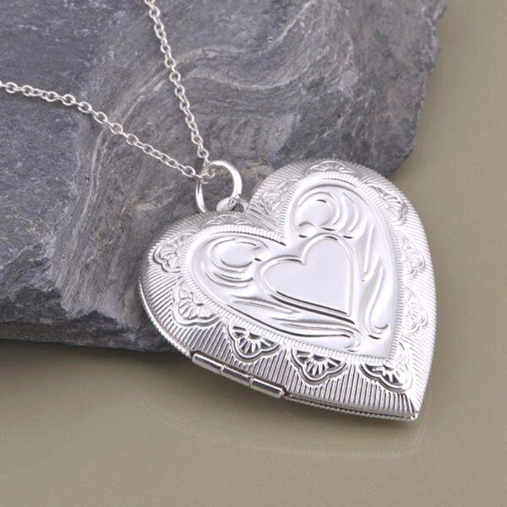 Lovely Embossed Oversize Silver Heart Locket Necklace for Woman