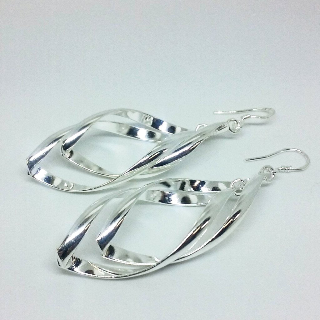 Wide Lines Sterling Silver Interlocking Spirals Earrings For Woman