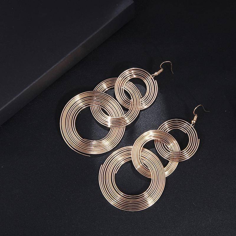 Coiled Wire Fashion Earrings in Silver or Gold for Women
