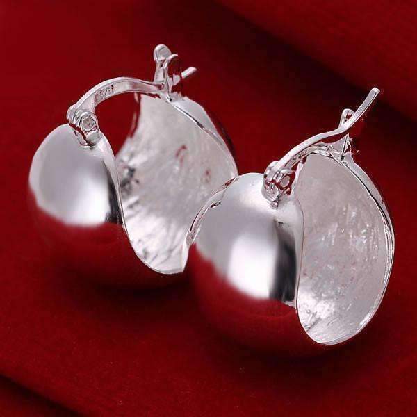 Feshionn IOBI Earrings Bold Petite Silver Hoop Earrings