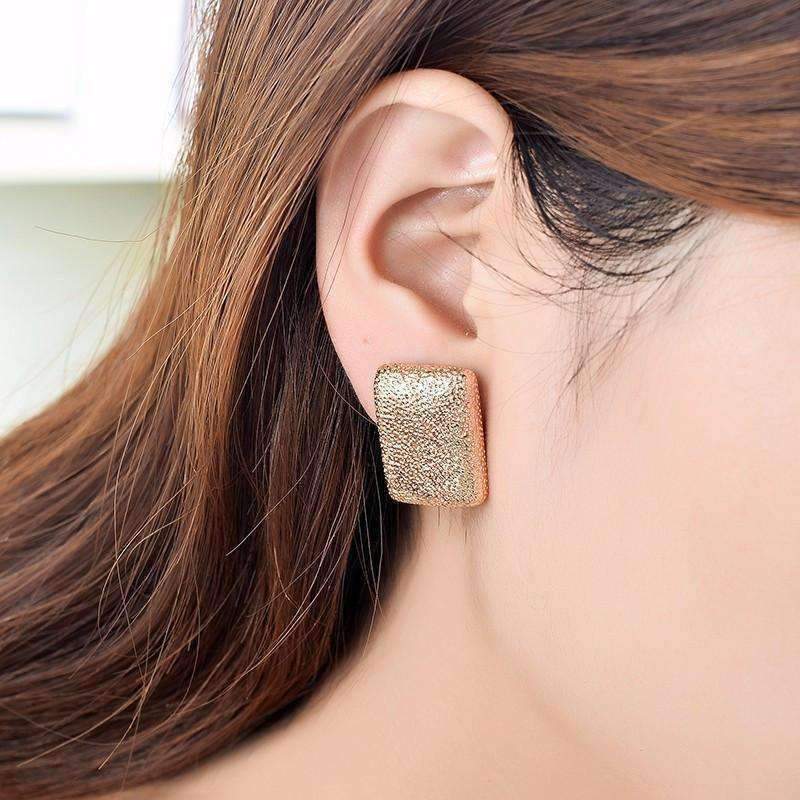 Feshionn IOBI Earrings Hammered Gold Ingot Clip-On Earrings