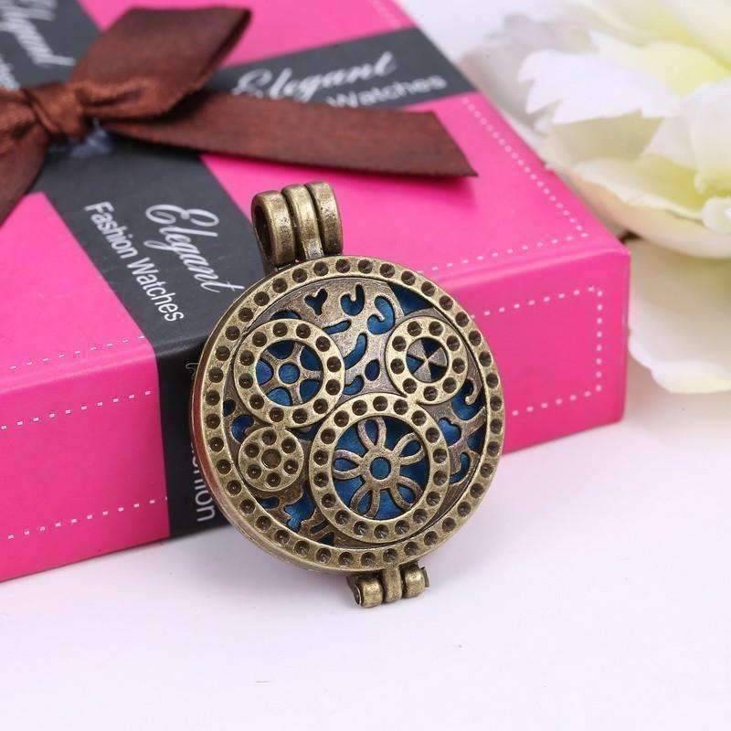 Feshionn IOBI Necklaces Bronzed Gears Aromatherapy Scent Diffuser Locket Necklace