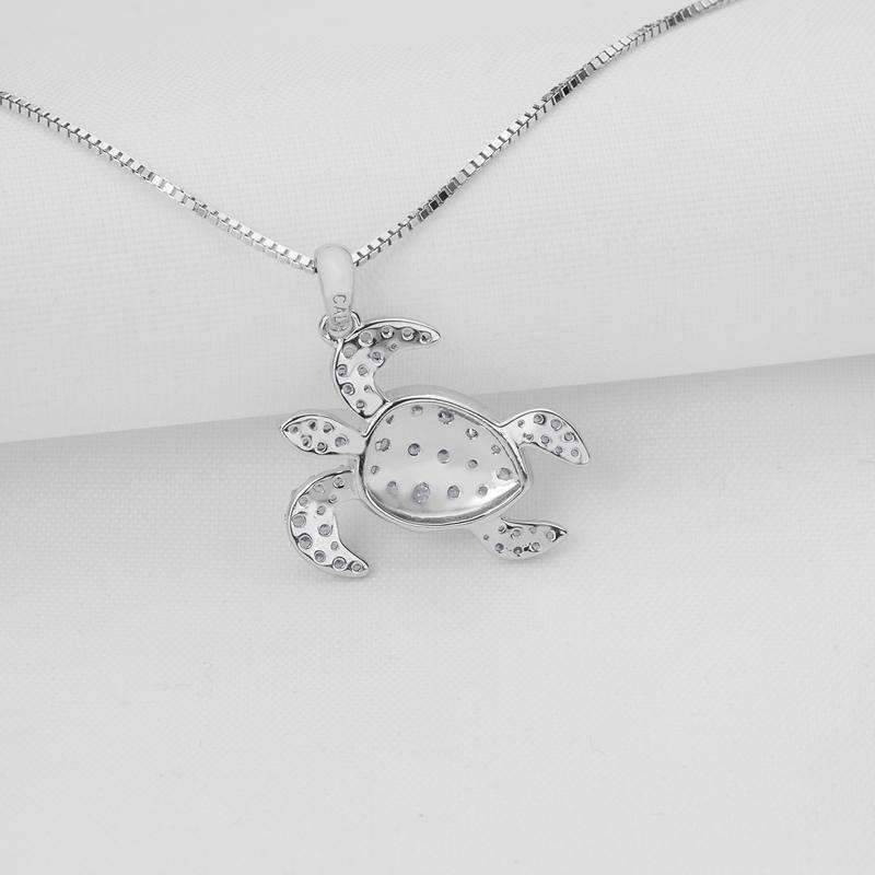 Feshionn IOBI Necklaces La Mer Pavé Sea Turtle IOBI Cultured Diamond Pendant
