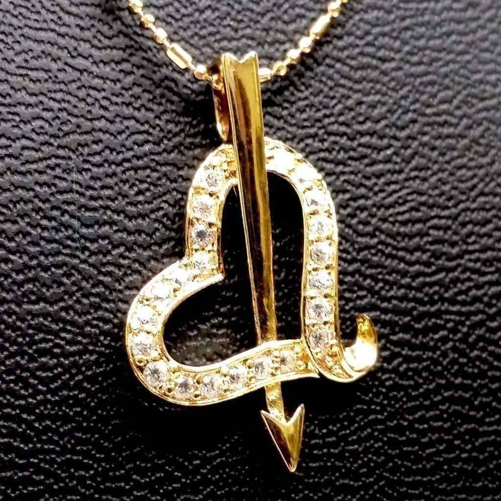 Feshionn IOBI Necklaces "Lovestruck" 18k Gold Filled CZ Heart Necklace