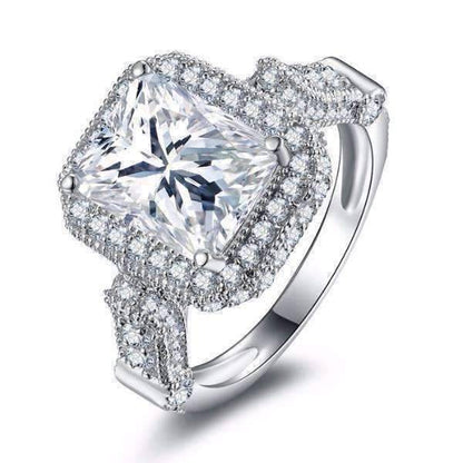 Feshionn IOBI Rings 5 Aurelia 3CT Emerald Cut Halo IOBI Cultured Diamond Ring