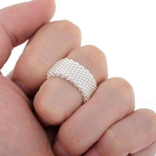 Feshionn IOBI Rings 8 / Silver ON SALE - Silky Chains Ring