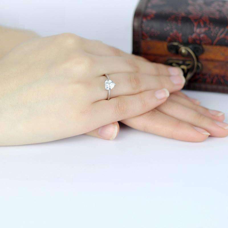 Feshionn IOBI Rings Lissette 1.5CT Heart Solitaire IOBI Cultured Diamond Ring