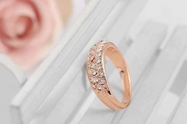 Feshionn IOBI Rings ON SALE - 18K Gold Pave Austrian Crystals Band Ring - Choose Your Color - Ring