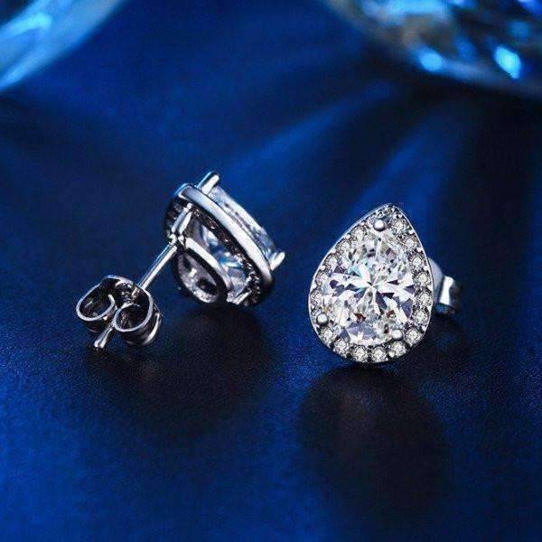 Feshionn IOBI Sets Perfect Pear Austrian Crystal Halo 1CT Stud Earrings and Matching 2CT Bracelet