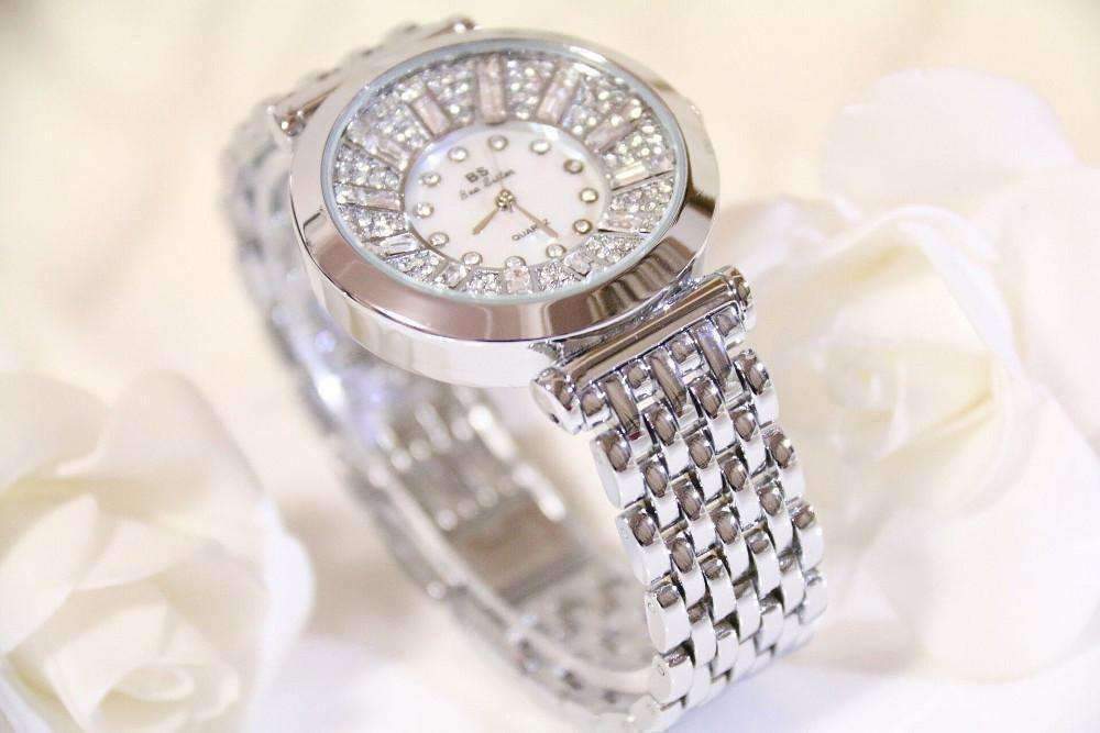 Feshionn IOBI Watches Spectacle Deluxe Austrian Crystal Luxury Ladies Watch in Two Colors