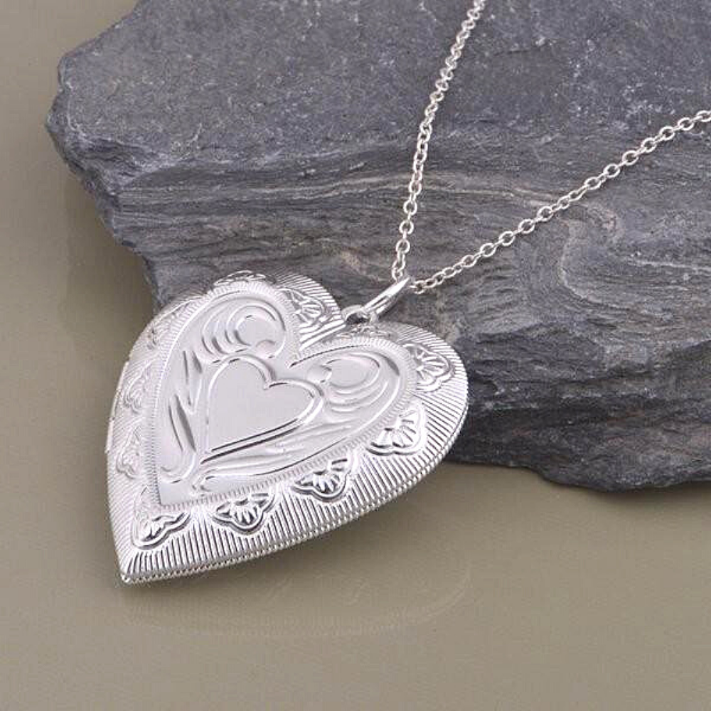 Lovely Embossed Oversize Silver Heart Locket Necklace for Woman